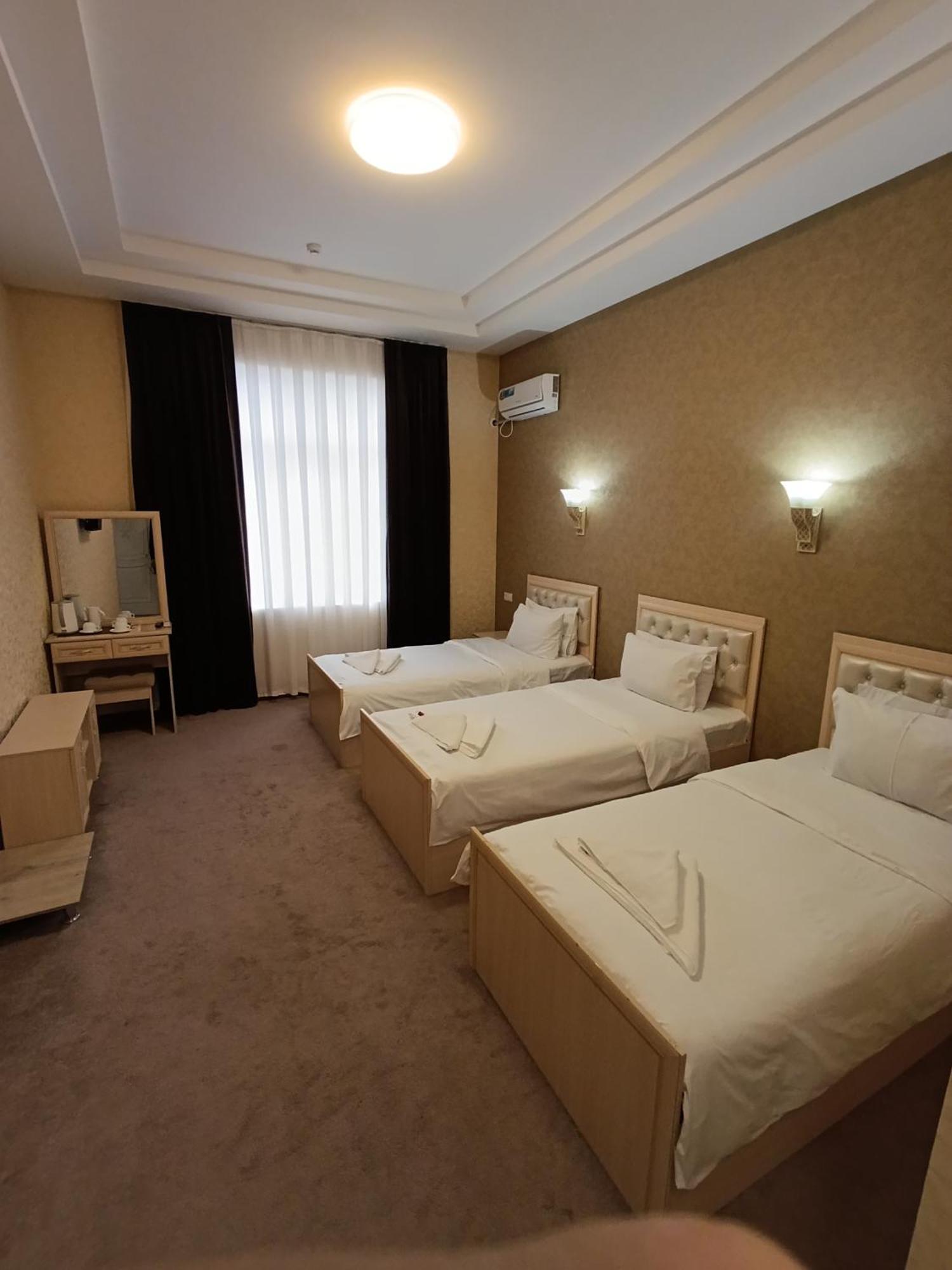 Grand Karavan Hotel Ташкент Екстериор снимка