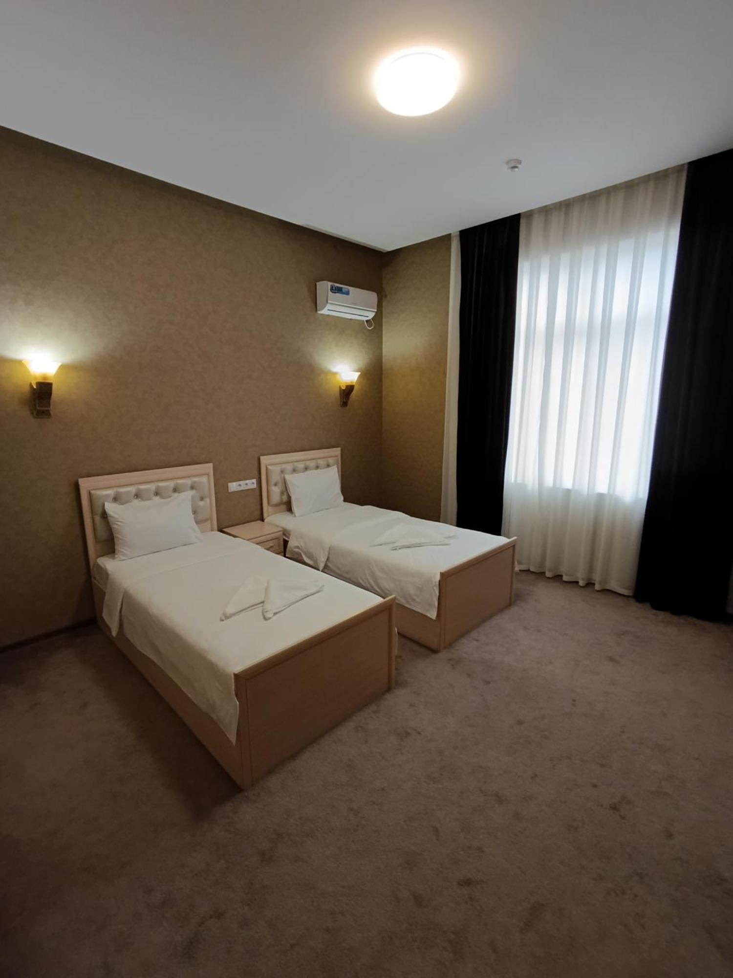 Grand Karavan Hotel Ташкент Екстериор снимка