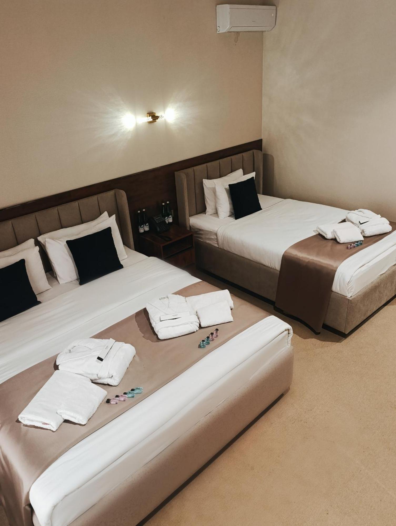 Grand Karavan Hotel Ташкент Екстериор снимка