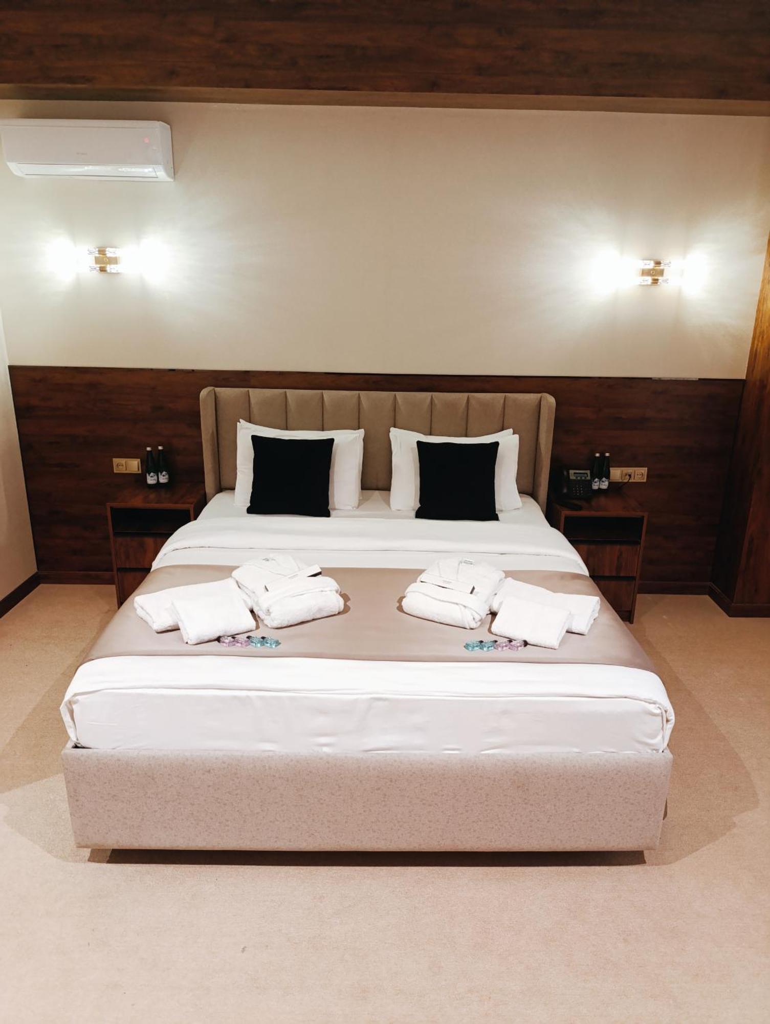 Grand Karavan Hotel Ташкент Екстериор снимка